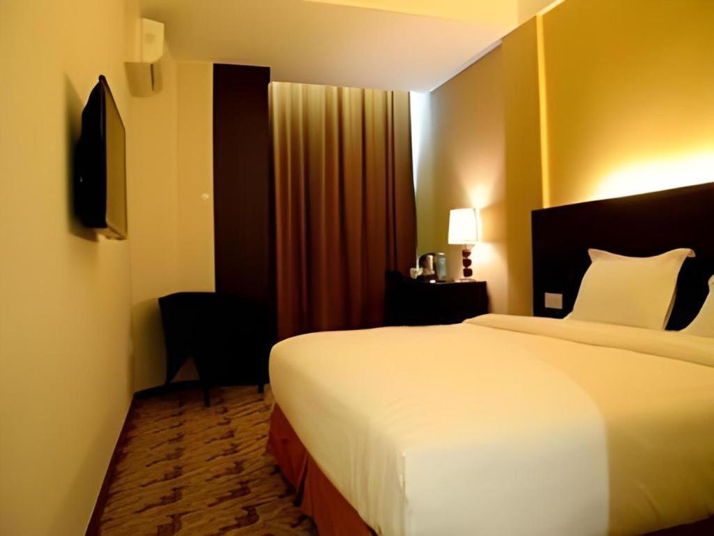 Eminent Hotel Kota Kinabalu Dış mekan fotoğraf