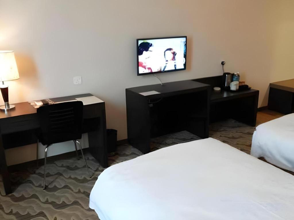 Eminent Hotel Kota Kinabalu Dış mekan fotoğraf