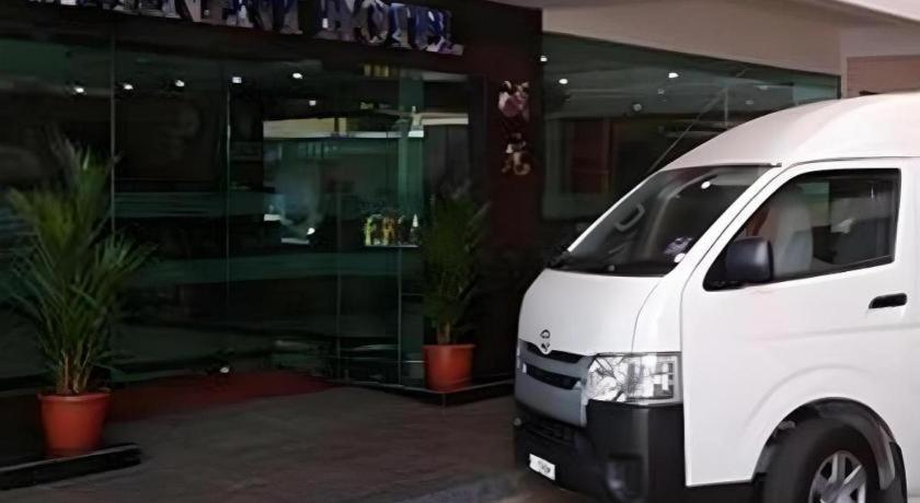 Eminent Hotel Kota Kinabalu Dış mekan fotoğraf